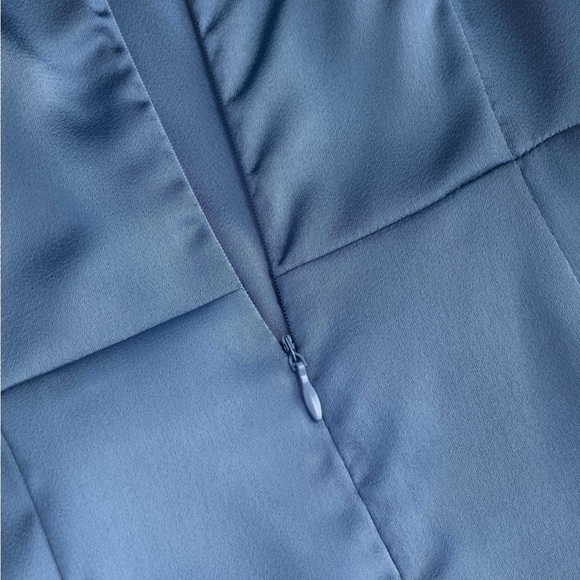 Cider Large Blue Satin Long Sleeve Side Ruched Mini Dress - Picture 2 of 10
